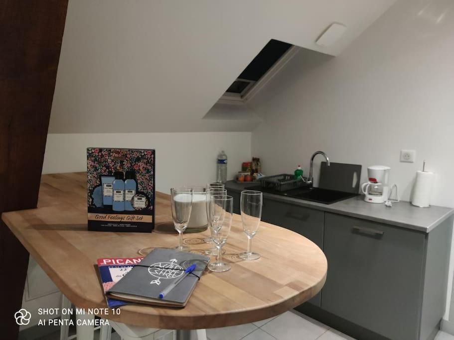 Appartement De Charme La Croix-Saint-Ouen Extérieur photo