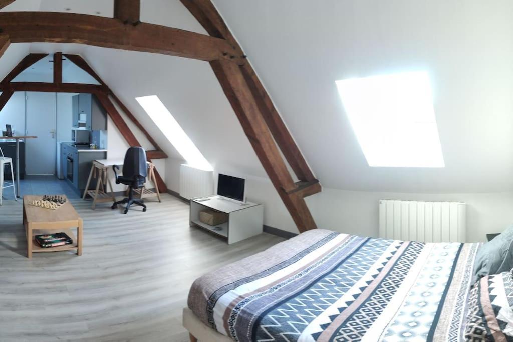 Appartement De Charme La Croix-Saint-Ouen Extérieur photo